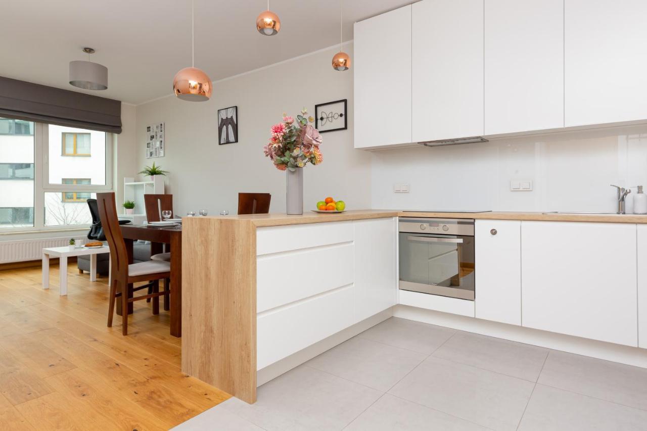 Kolorowy Gocław By Renters Warszawa