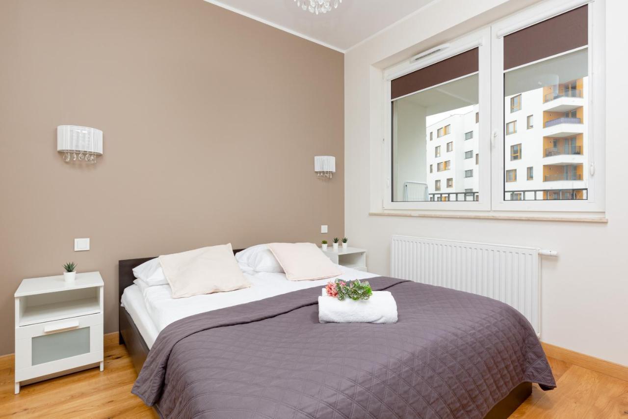 Kolorowy Gocław By Renters * Warszawa